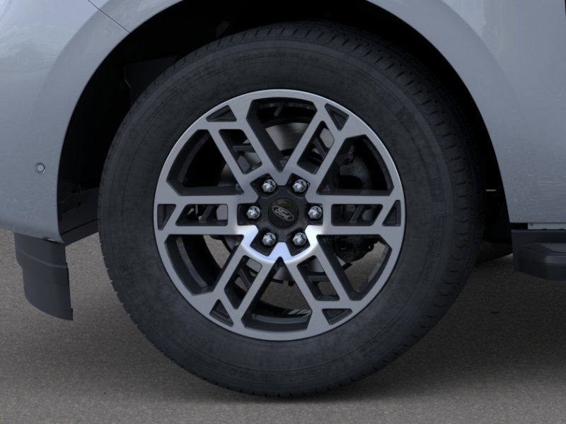 New 2025 Ford Expedition Active image 38