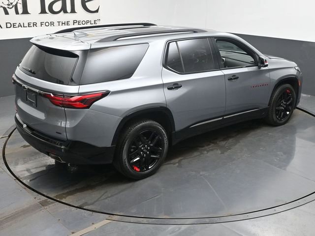 Used 2023 Chevrolet Traverse Premier w/ Redline Edition image 40