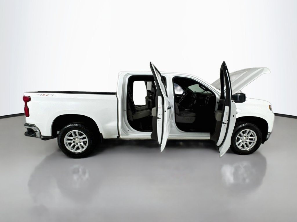 Used 2020 Chevrolet Silverado 1500 LTZ w/ LTZ Convenience Package AWD/4WD image 27