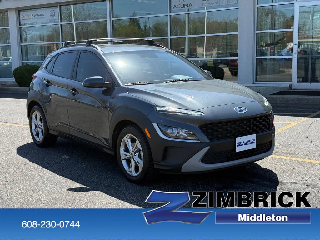 Used 2022 Hyundai Kona SEL FWD image 1