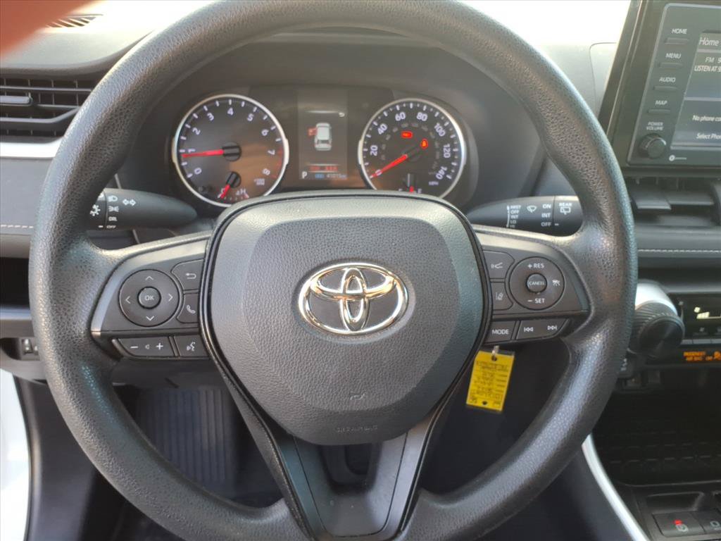 Used 2022 Toyota RAV4 LE AWD/4WD image 28