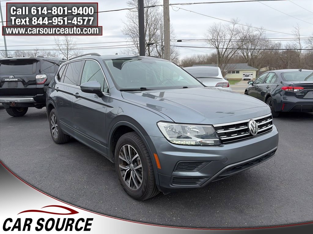 Used 2019 Volkswagen Tiguan SE w/ Panoramic Sunroof Package image 3