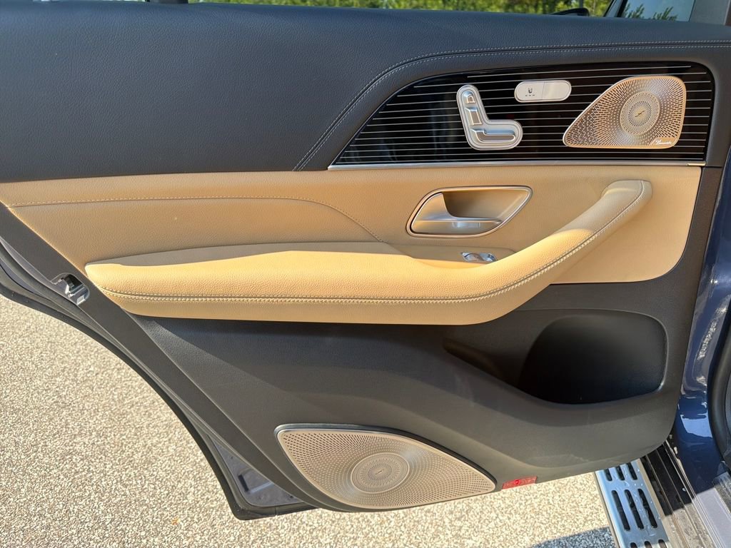 Certified 2024 Mercedes-Benz GLS 450 4MATIC image 32