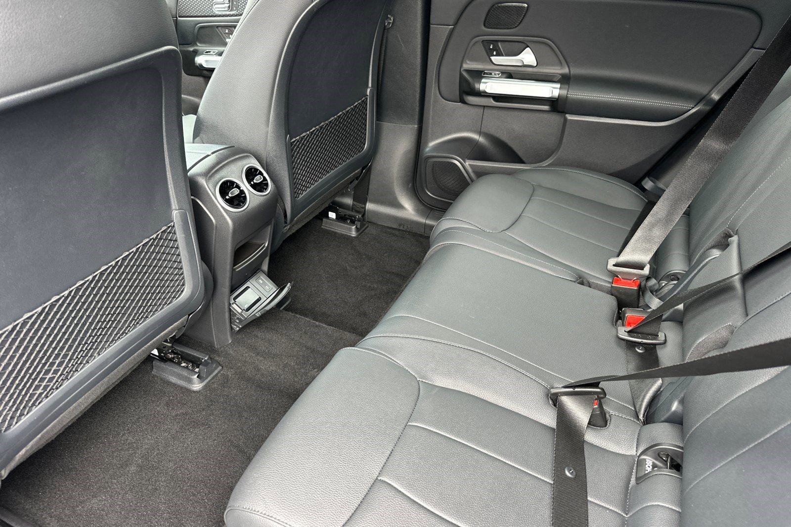 Certified 2025 Mercedes-Benz EQB 250+ image 29