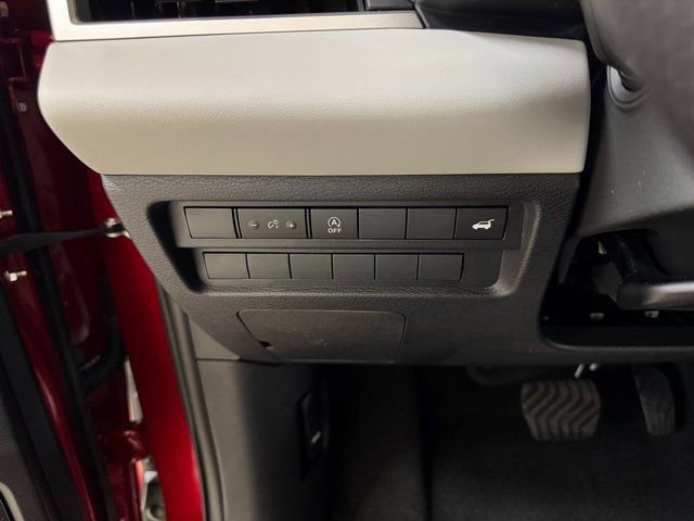 New 2026 Mitsubishi Outlander SE FWD image 11