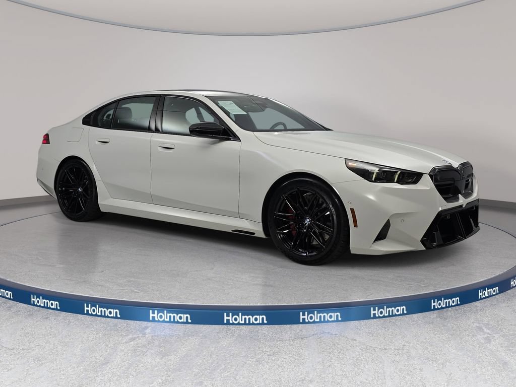 Used 2026 BMW M5 w/ Executive Package AWD/4WD image 4