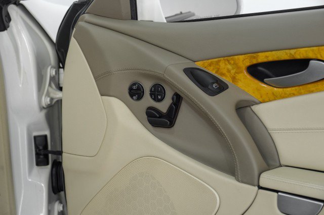 Used 2008 Mercedes-Benz SL 550 image 39