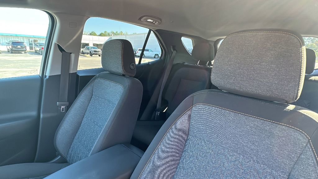 Used 2022 Chevrolet Equinox LT image 12