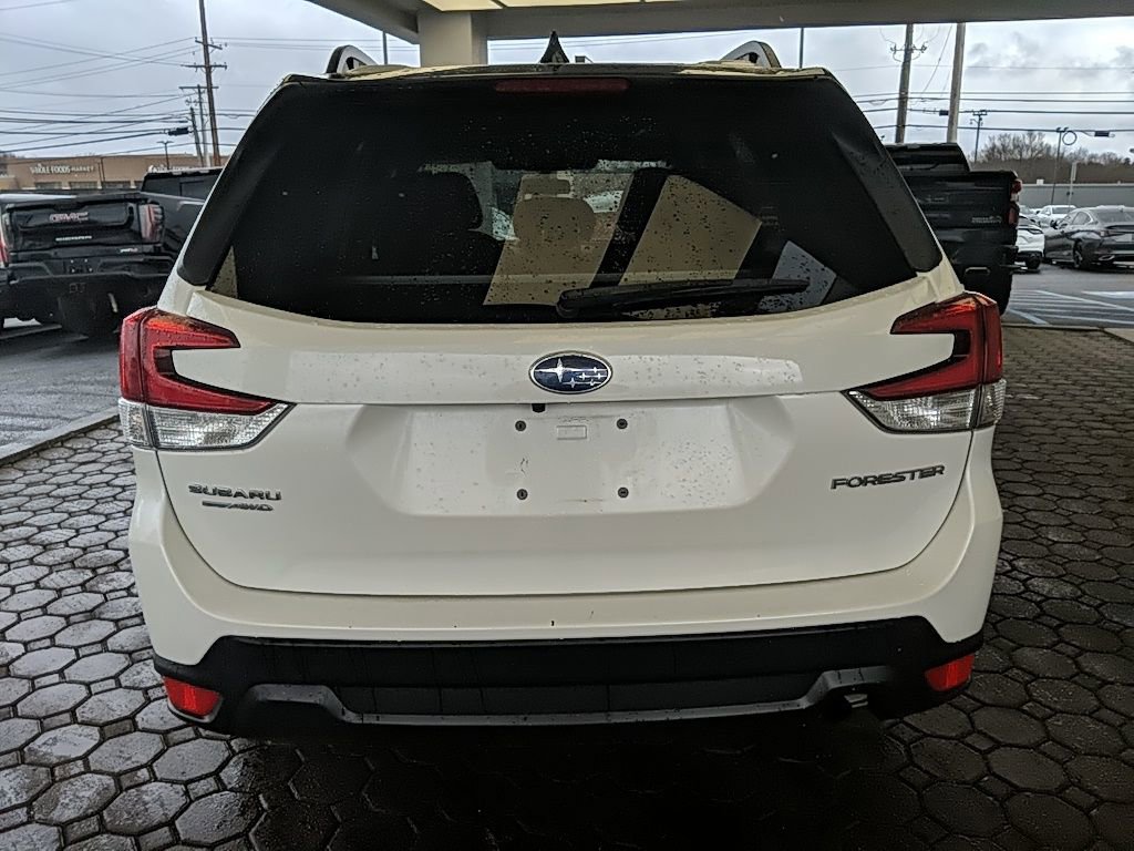 Used 2024 Subaru Forester Premium AWD/4WD image 6
