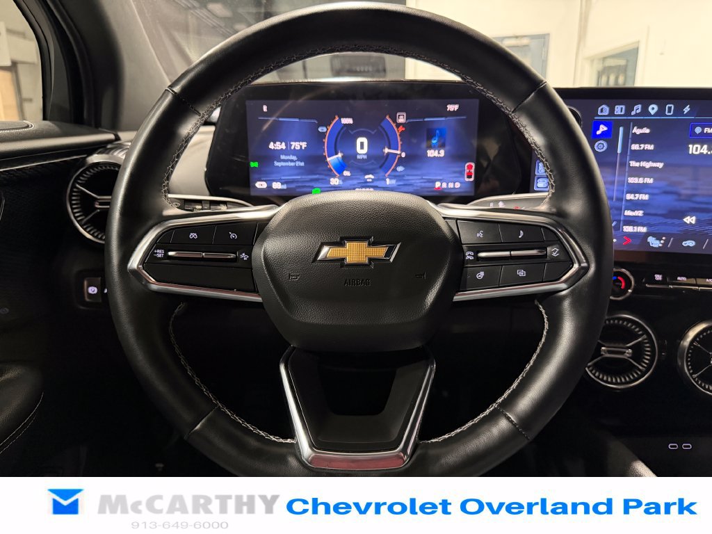 Used 2024 Chevrolet Blazer EV LT AWD/4WD image 12