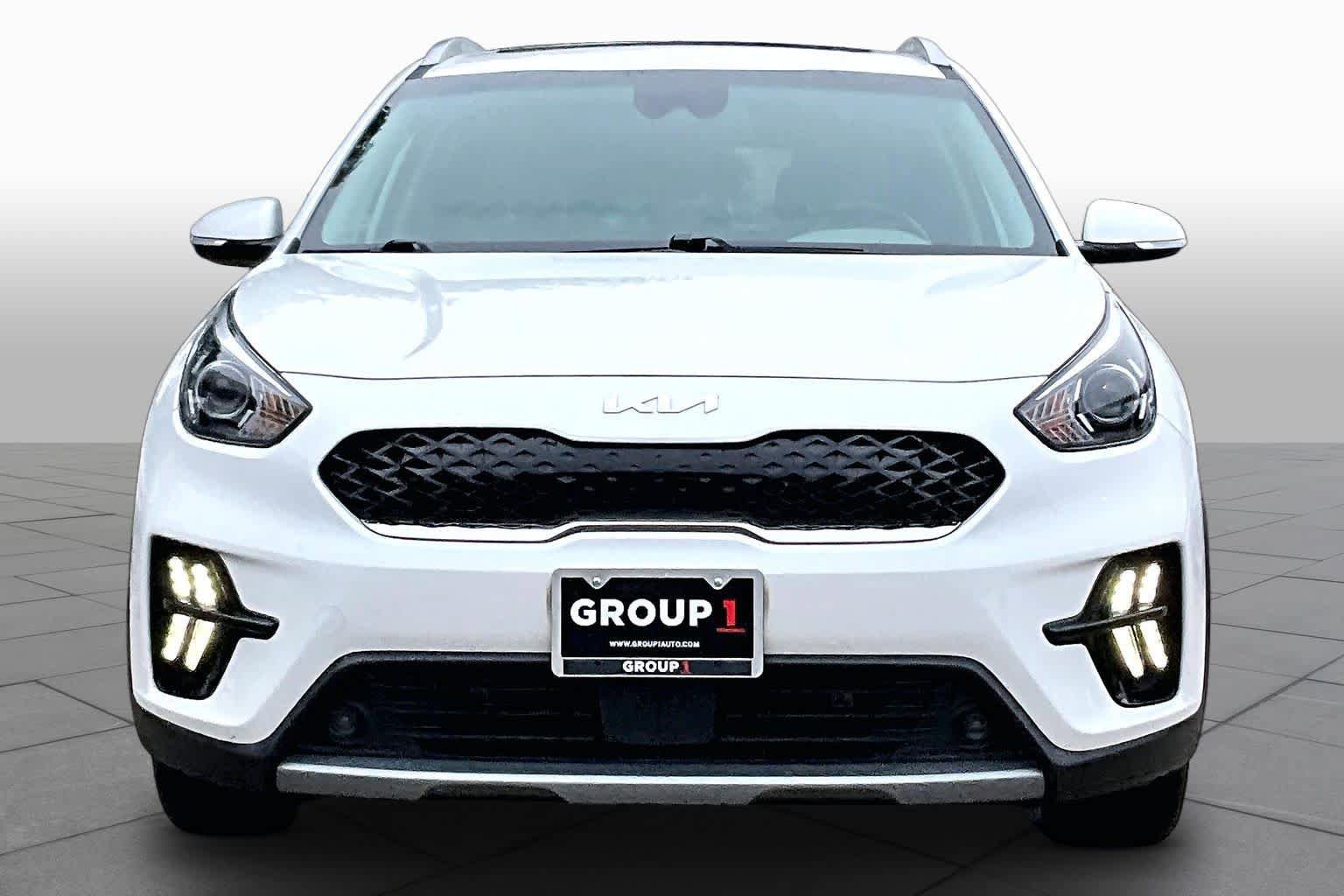 Used 2022 Kia Niro EX Premium FWD image 4