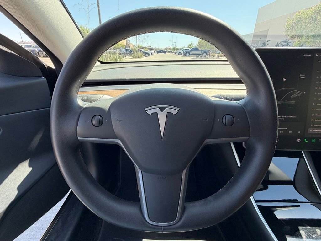 Used 2020 Tesla Model 3 Standard Range Plus RWD image 11