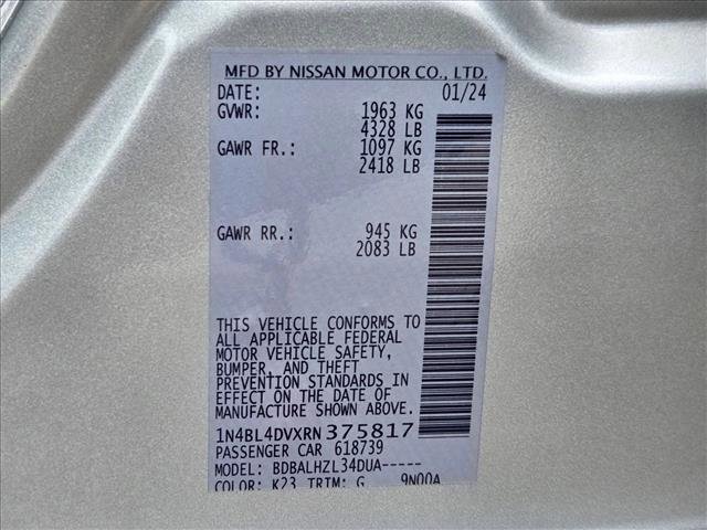 Used 2024 Nissan Altima 2.5 SV FWD image 15