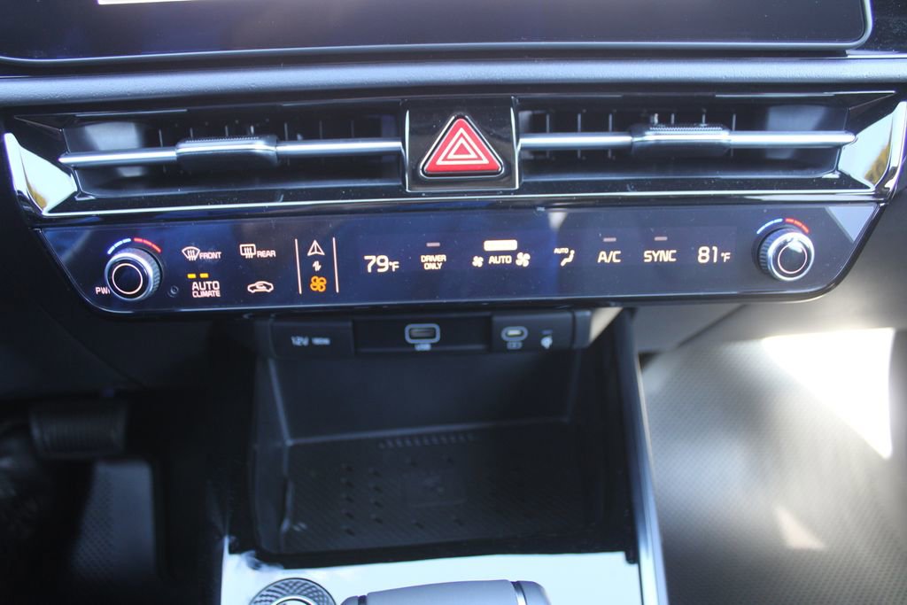 New 2026 Kia Niro EX FWD image 42
