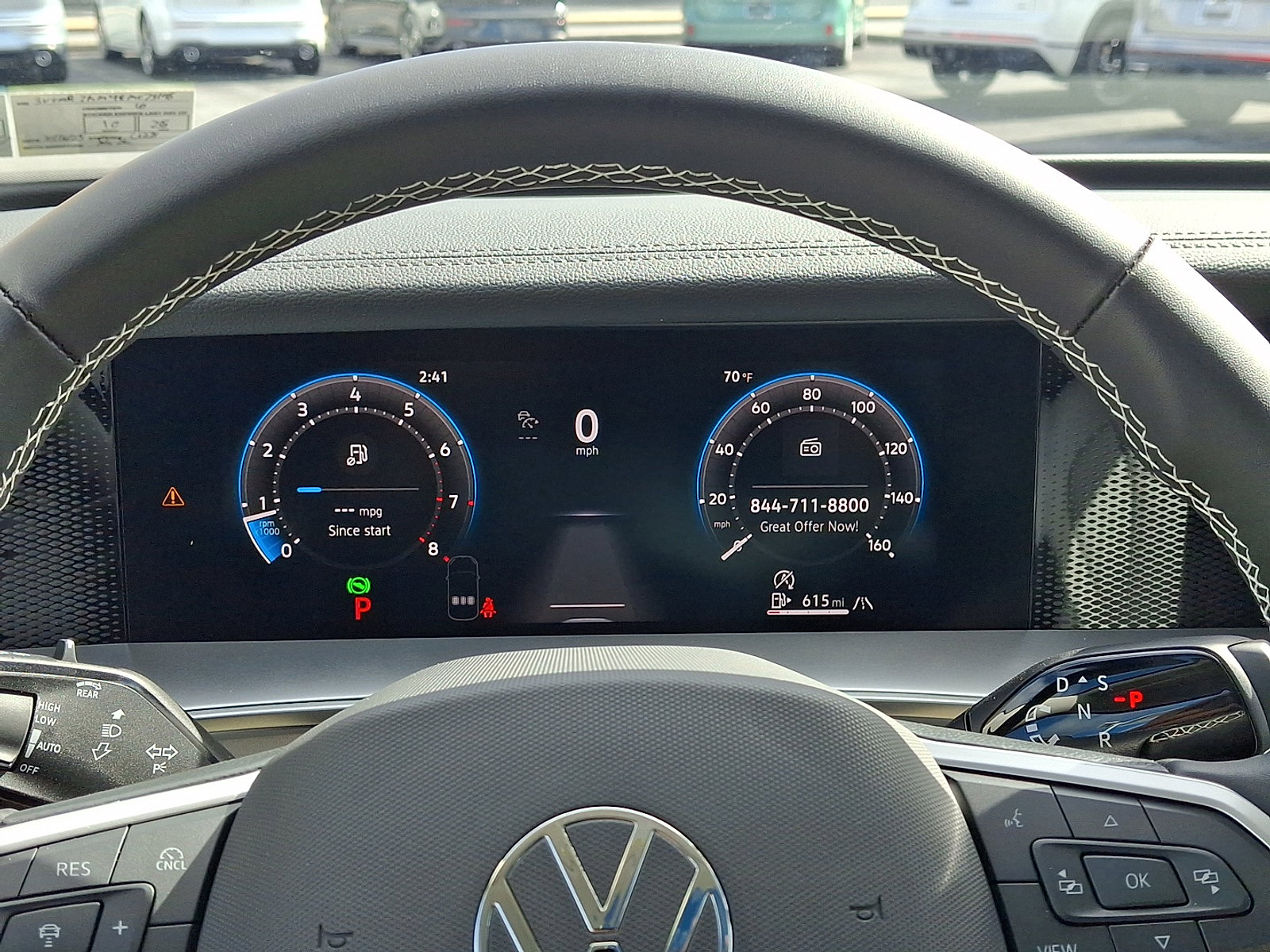 New 2025 Volkswagen Tiguan SE image 10