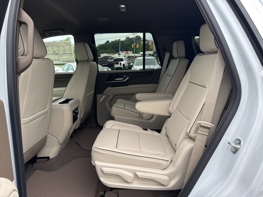 New 2026 GMC Yukon Denali AWD/4WD image 32