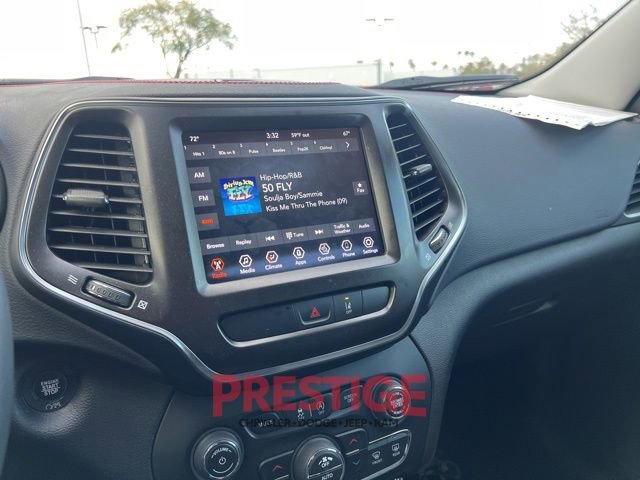 Used 2022 Jeep Cherokee Trailhawk w/ Premium Leather Package image 37