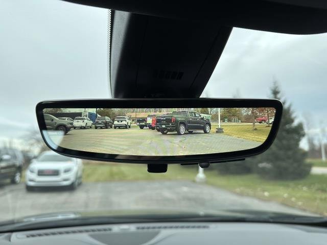 Used 2024 Buick Enclave Premium image 27