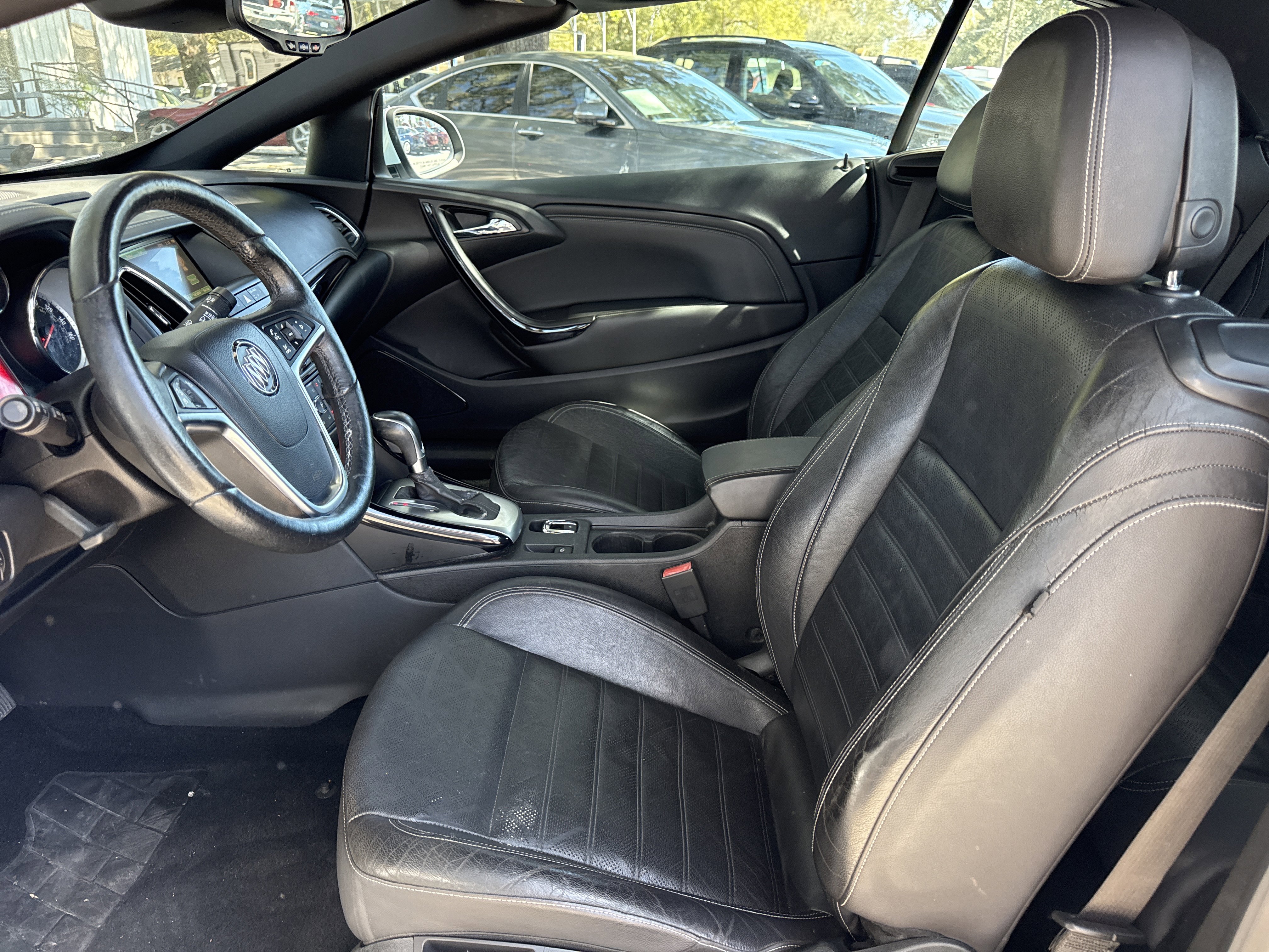 Used 2016 Buick Cascada Premium image 9