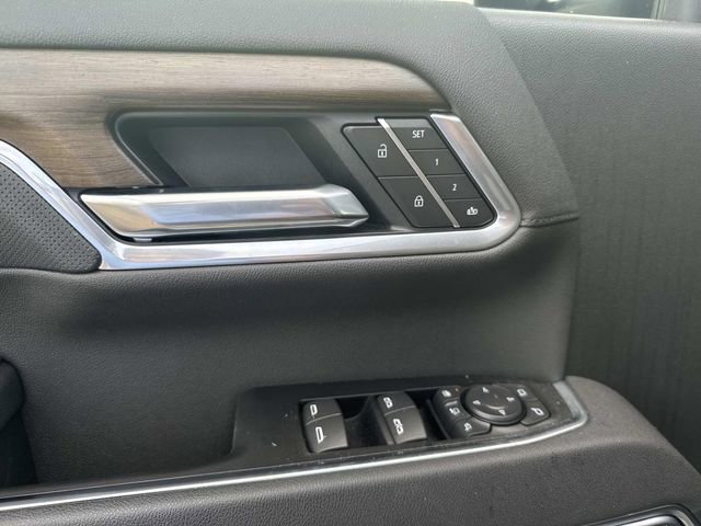 Used 2026 Chevrolet Silverado 2500 High Country w/ Midnight Edition image 26