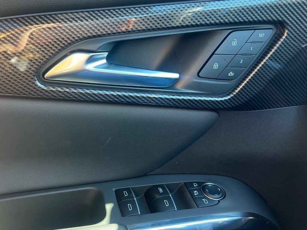 New 2026 Chevrolet Traverse High Country image 14