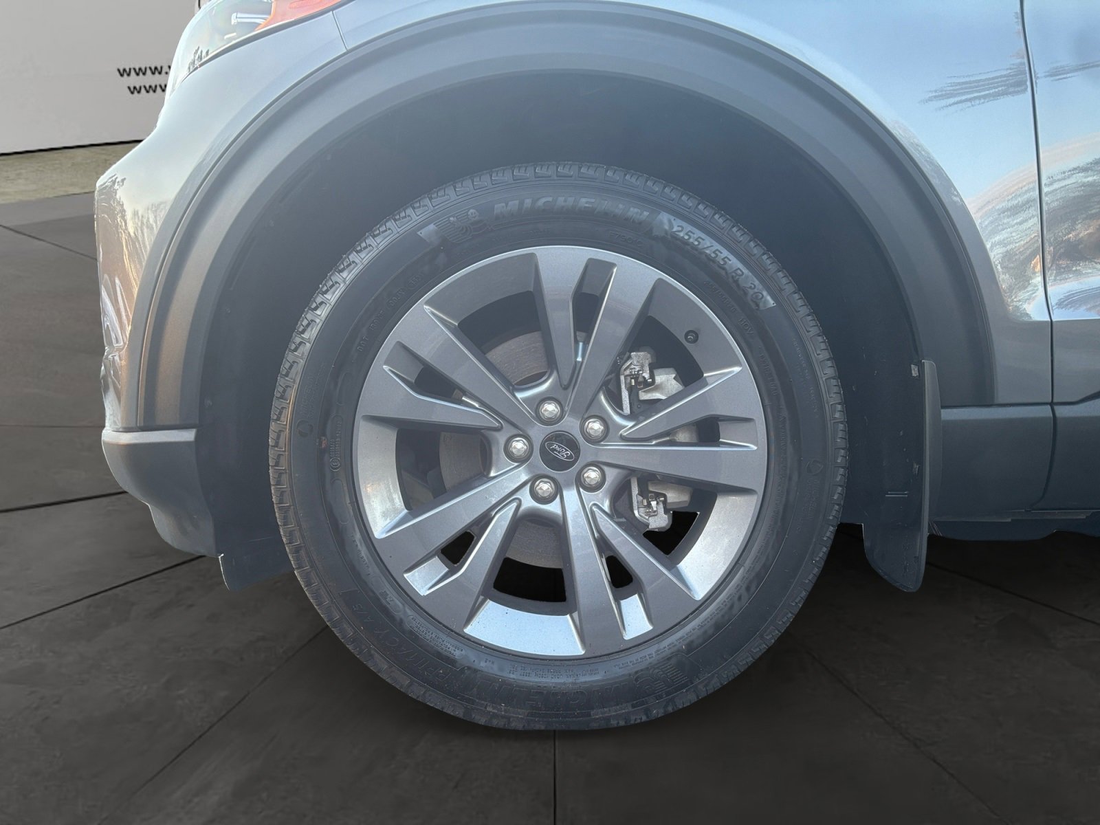 Used 2023 Ford Explorer XLT w/ Equipment Group 202A image 14