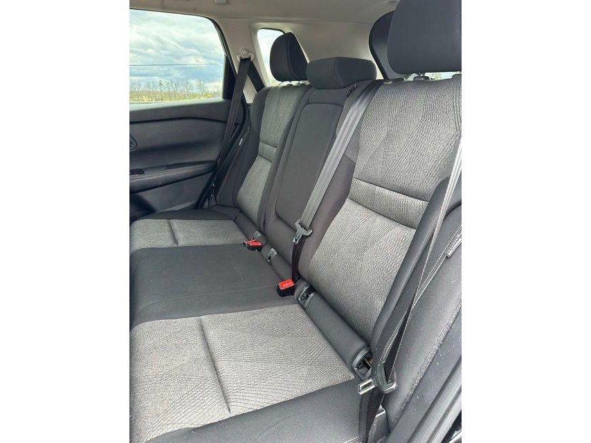 Used 2024 Nissan Rogue SV AWD/4WD image 18