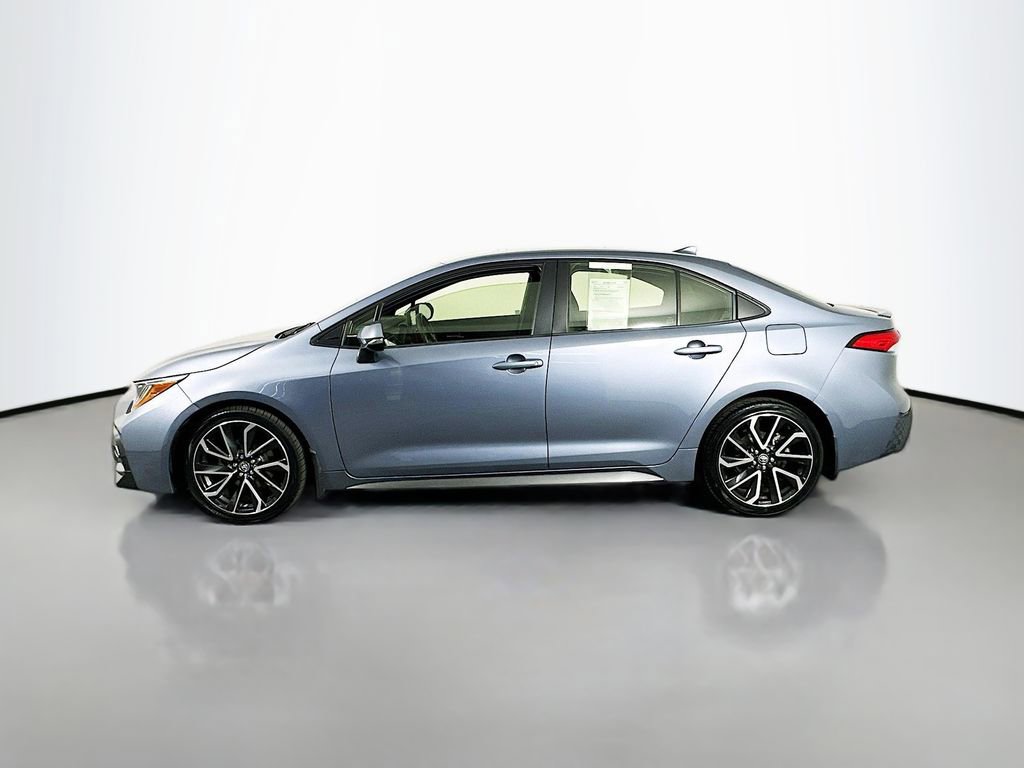 Used 2022 Toyota Corolla SE FWD image 5