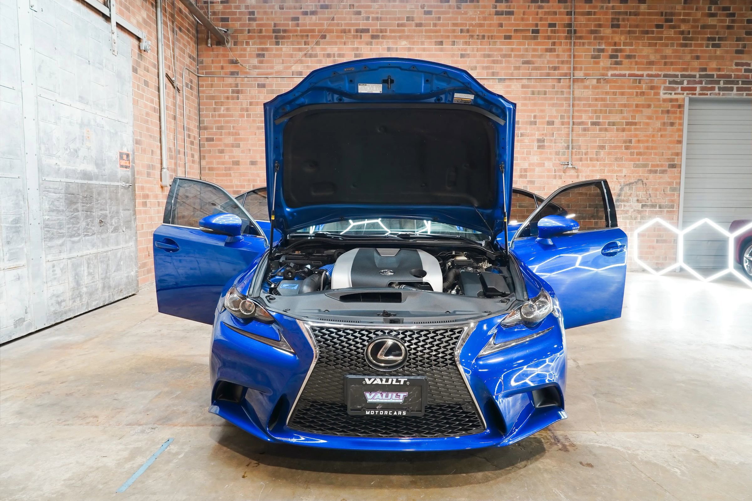 Used 2016 Lexus IS 350 AWD w/ F Sport Package image 26