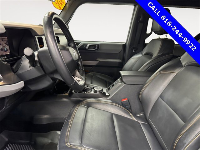 Used 2022 Ford Bronco Badlands image 6