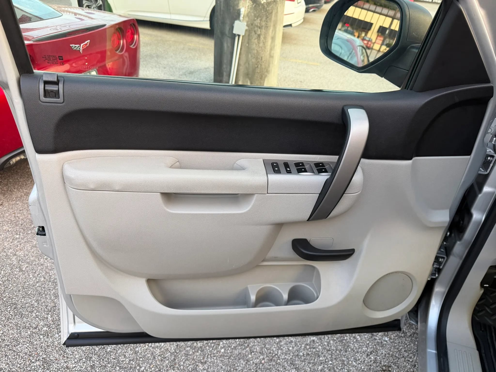 Used 2011 Chevrolet Silverado 1500 LT RWD image 18