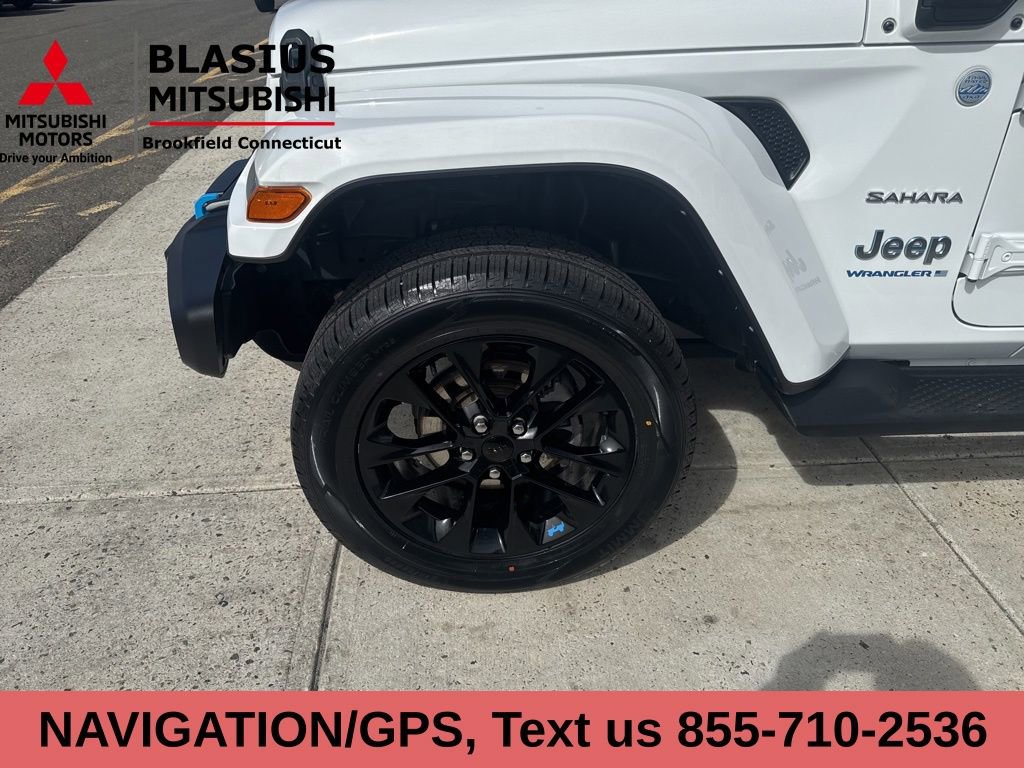 Used 2023 Jeep Wrangler Unlimited Sahara w/ Cold Weather Group image 6