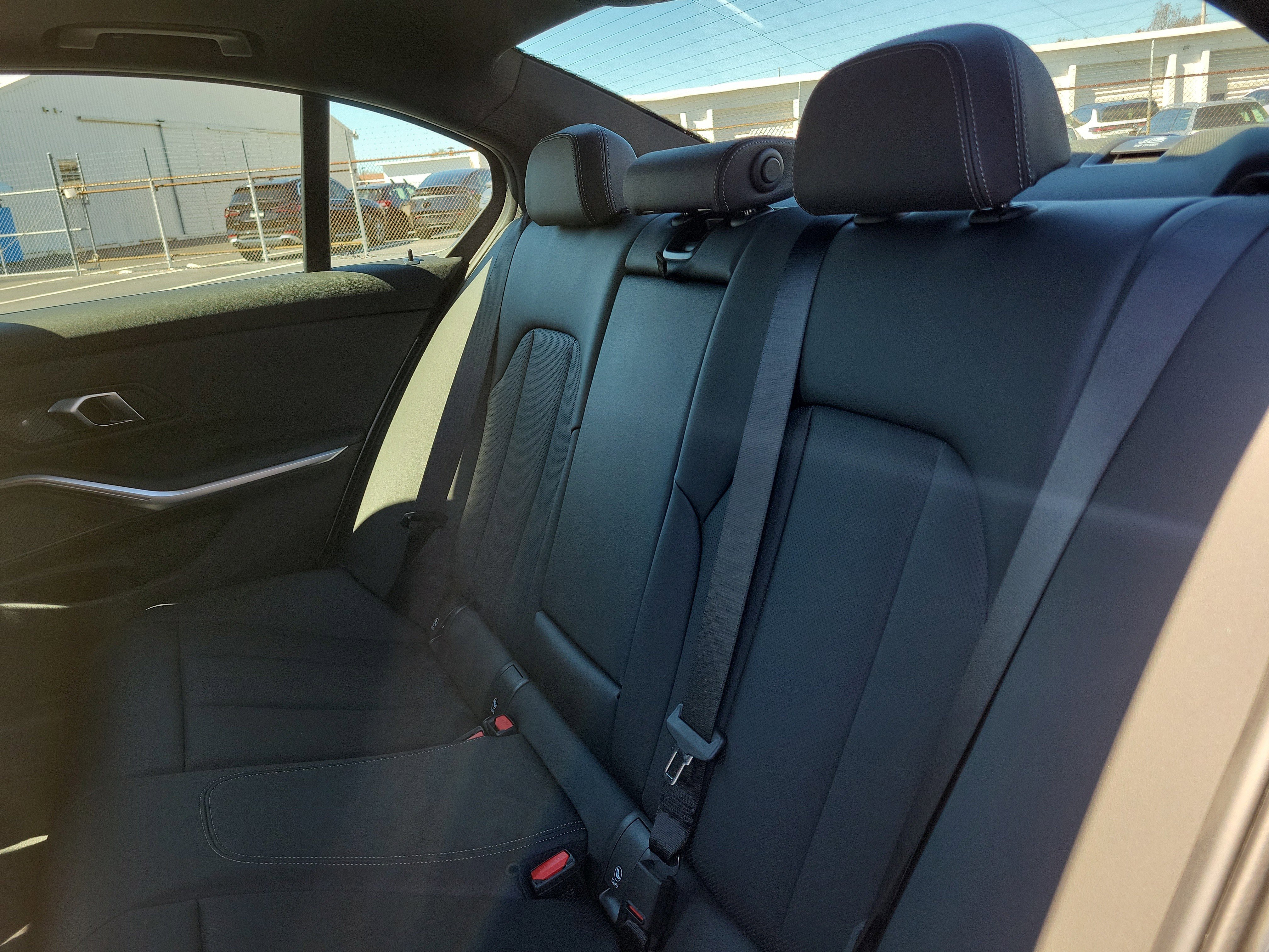 Used 2024 BMW 330i xDrive 330i xDrive image 10