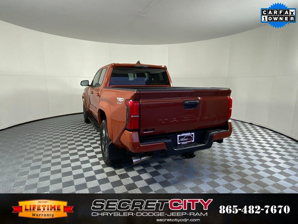 Used 2025 Toyota Tacoma TRD Sport w/ TRD Sport Premium Package image 5