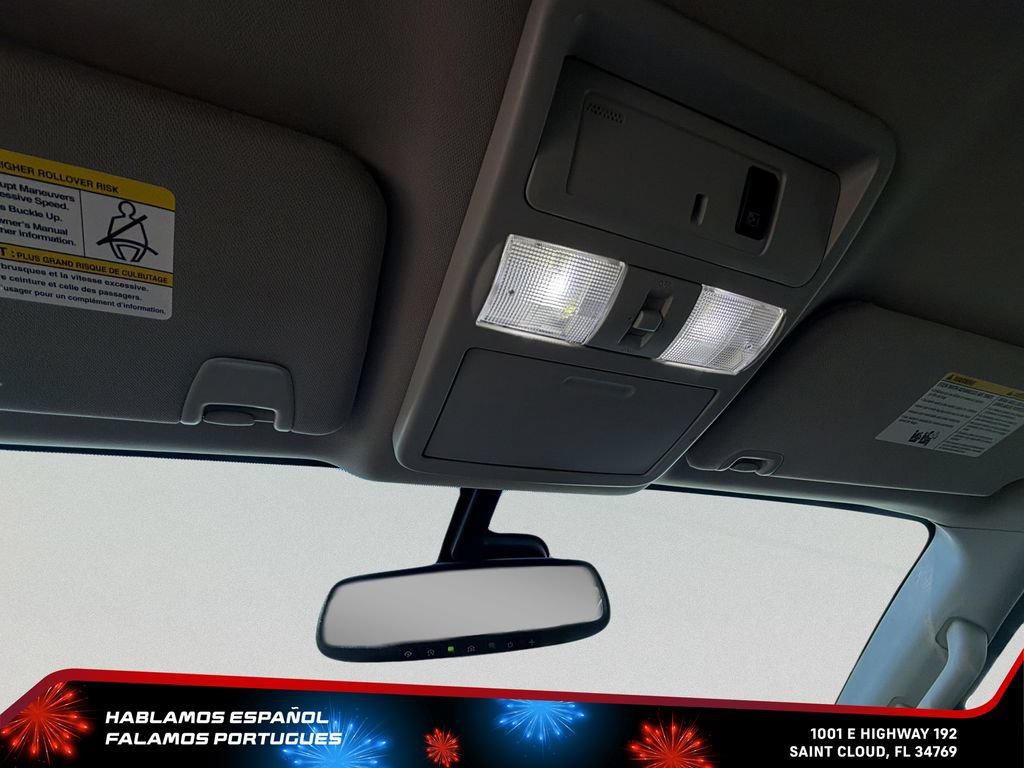 Used 2017 Nissan Titan SV RWD image 22
