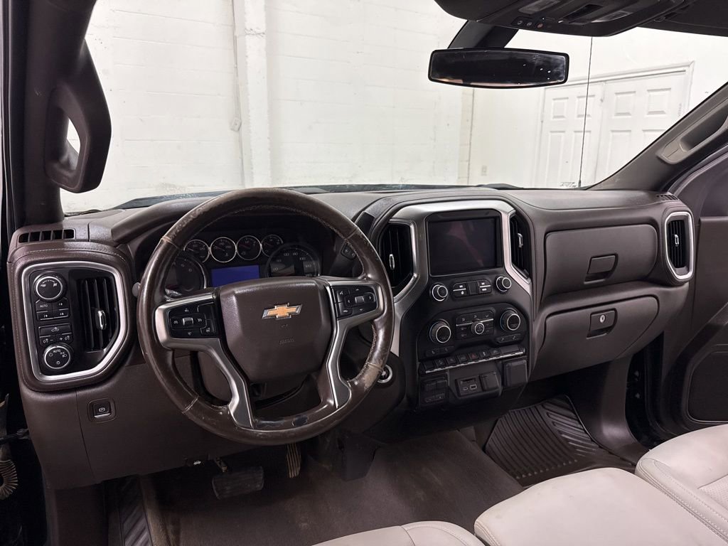 Used 2019 Chevrolet Silverado 1500 LT w/ All-Star Edition AWD/4WD image 14