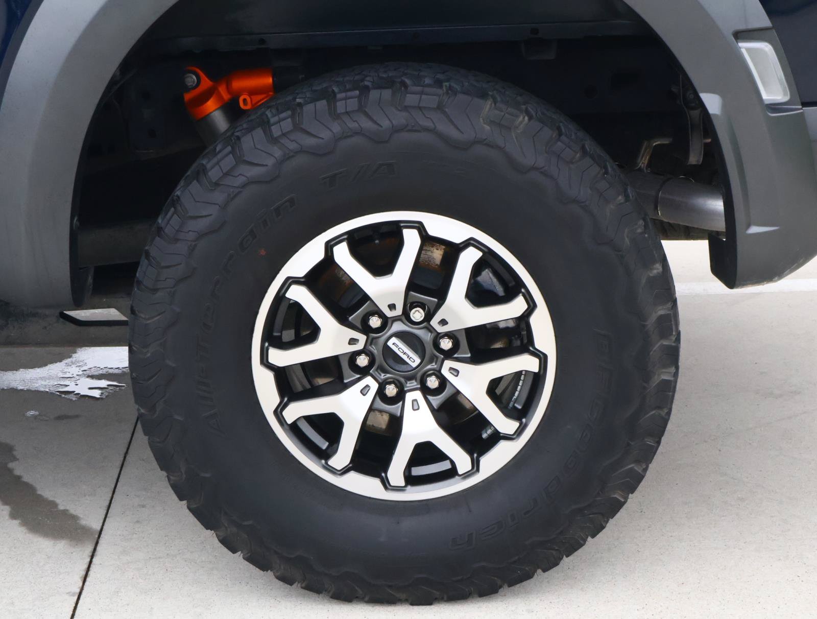 Used 2023 Ford F150 Raptor AWD/4WD image 9