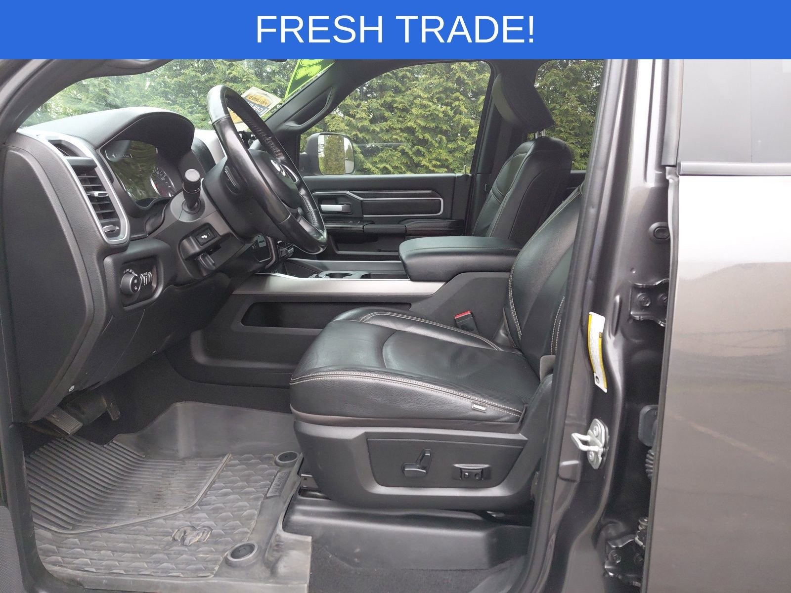 Used 2020 RAM 2500 Big Horn w/ Level 2 Equipment Group AWD/4WD image 2