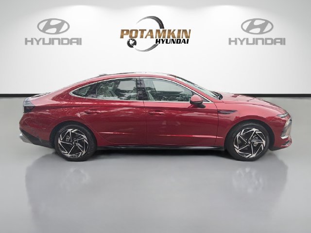 Certified 2026 Hyundai Sonata SEL FWD image 5