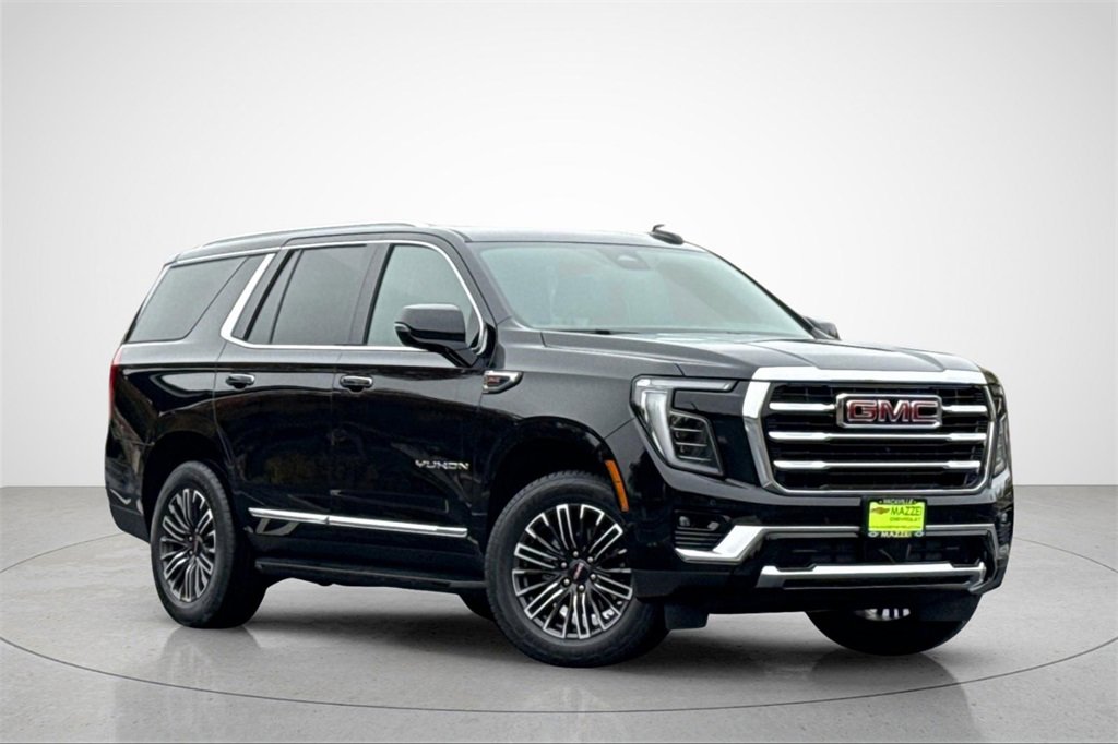 Used 2025 GMC Yukon Elevation image 2