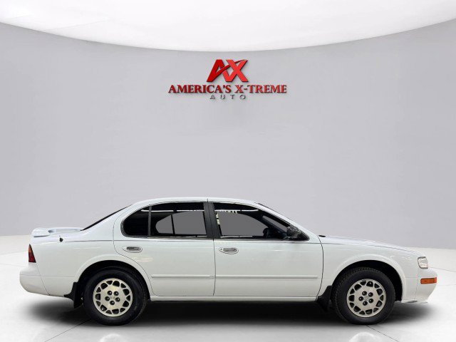 Used 1996 Nissan Maxima GXE FWD image 8