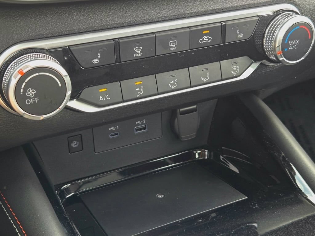 Used 2024 Nissan Altima 2.5 SR w/ SR Premium Package FWD image 29
