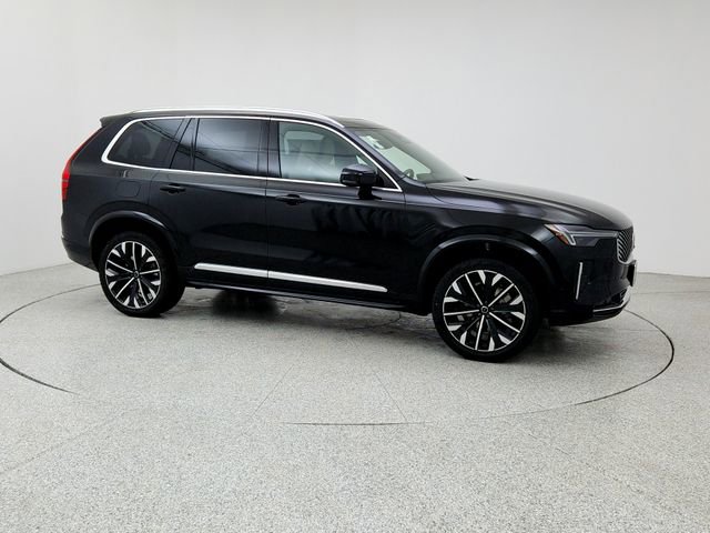 New 2026 Volvo XC90 B6 Plus w/ Protection Package image 3