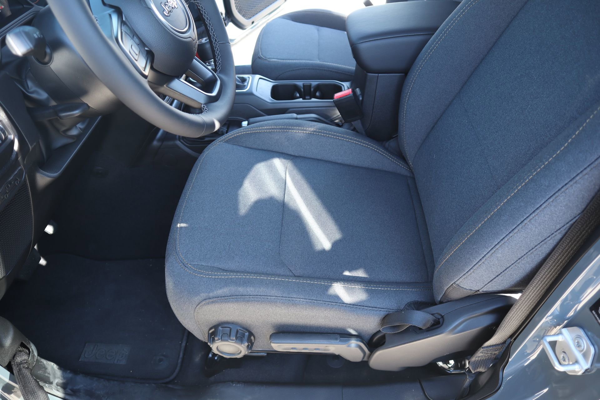 New 2025 Jeep Wrangler Sport S AWD/4WD image 11