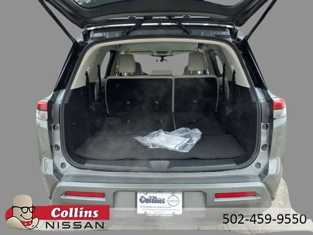 New 2026 Nissan Pathfinder SL image 8