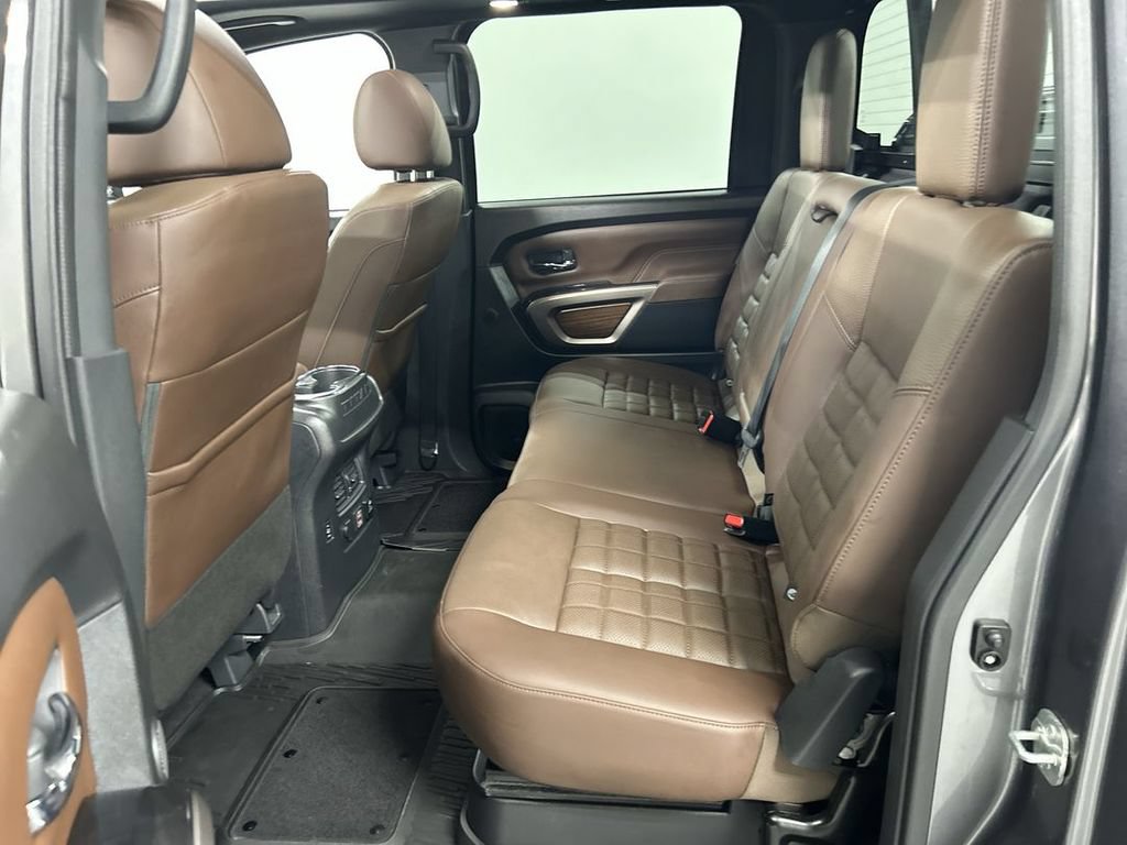 Used 2023 Nissan Titan Platinum Reserve w/ Moonroof Package AWD/4WD image 20