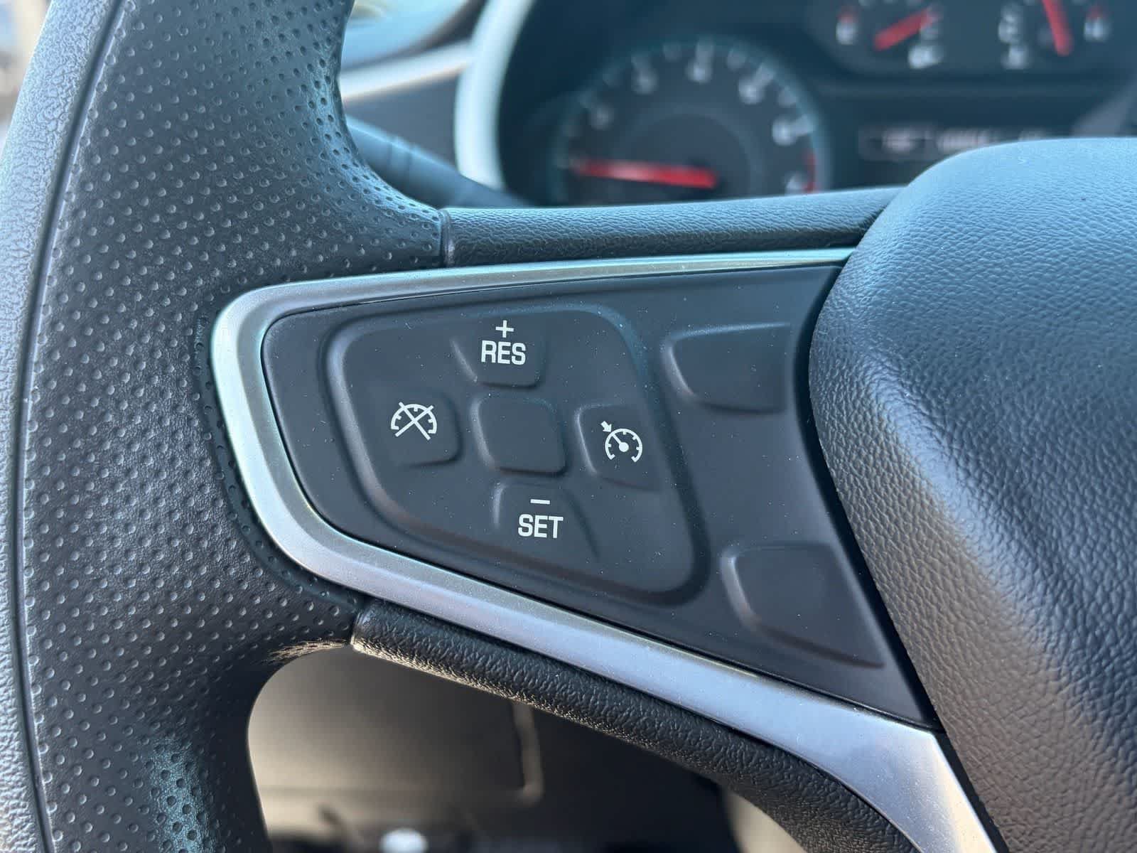 Used 2022 Chevrolet Malibu LT FWD image 18