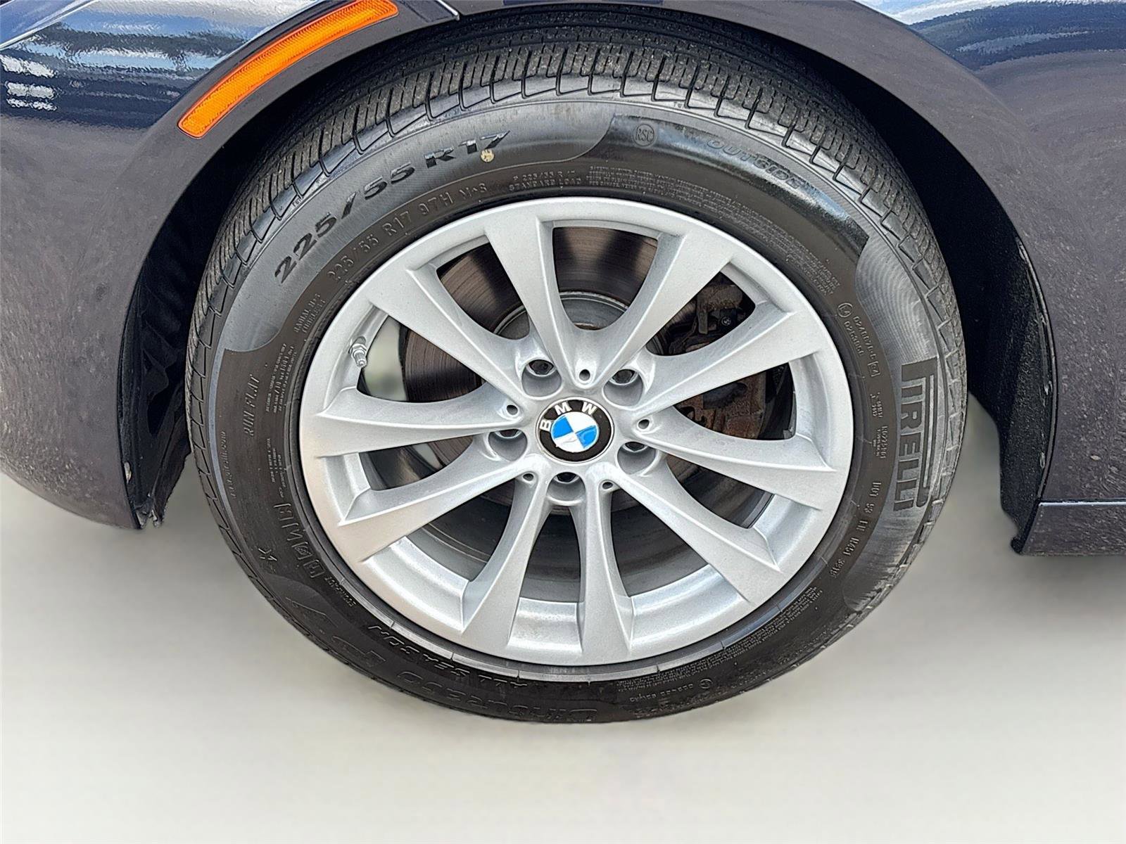 Used 2014 BMW 328i Gran Turismo xDrive w/ Premium Package AWD/4WD image 32