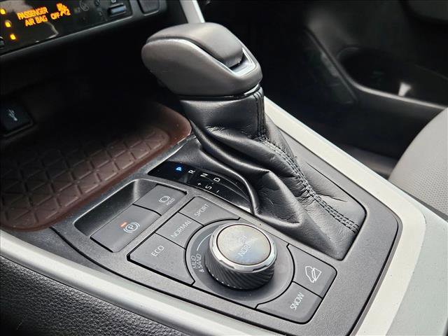 Used 2022 Toyota RAV4 Limited w/ Limited Grade Weather Package image 12