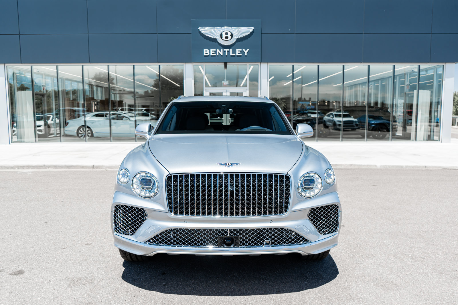 New 2026 Bentley Bentayga Extended Wheelbase AWD/4WD image 20